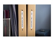 Brother P-Touch PT-H110 | Rezolutie 180 DPI | Direct termica  | Viteza de printare 20 mm/sec | Manual  | 110 x 204 x 58 mm | 400 g | Baterie | Adaptor (optional)  | PTH110YJ1  | Brother  | QWERTY