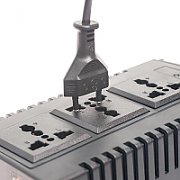 nJoy | PWAV-10003PL-AZ01B | Paladin 1000 | Stabilizator de tensiune | 1000 VA | 500W | Tower | Nr iesiri 3 Universal Socket | Intrare Schuko | Display digital
