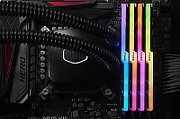 G.Skill Trident Z RGB F4-3200C16Q-64GTZR memory module 64 GB DDR4 3200 MHz