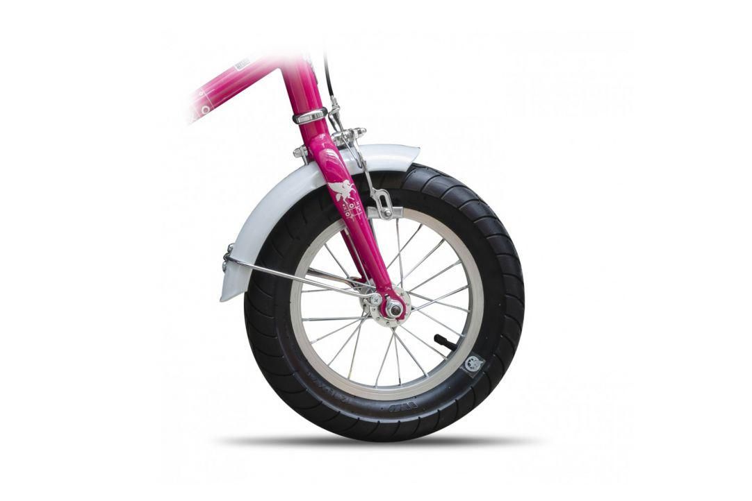 Furca Pegas Soim 16, Roz