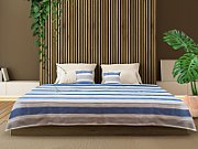   King Size Bedspread 200x220 with 2 pillow covers 45x45 cm 
Material : 75% Cotton and  25% Polyester
  