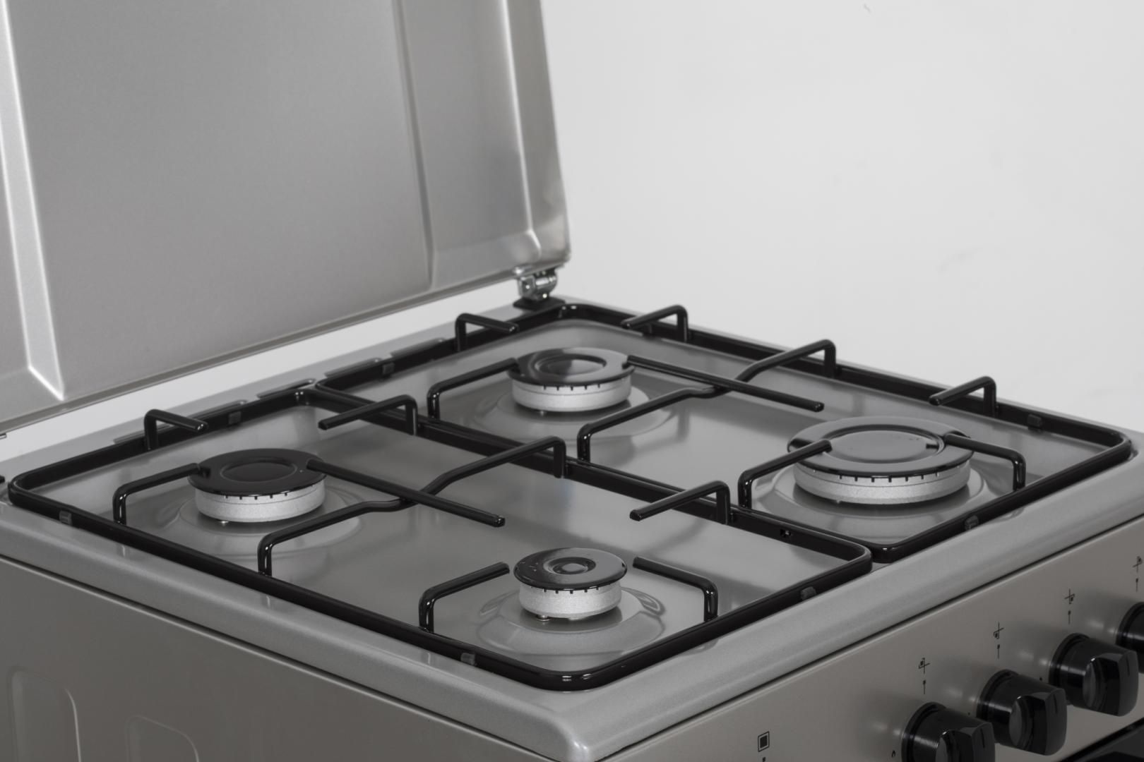 ARAGAZ GAZ HEINNER HFSC-SME50SL, 50X50CM, 4 ARZATOARE, SUPORT EMAIL, CAPAC METALIC, DISPOZITIV DE SIGURANTA PLITA SI CUPTOR, USA CUPTOR CU GEAM DUBLU, DUZE GPL INCLUSE, TAVA SI GRATAR CROMAT, CULOARE: ARGINTIU