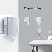 TP-LINK POWER LINE av 600 KIT TL-PA411 KIT, Standarde și Protocoale: HomePlug AV, IEEE802.3, IEEE802.3u, iNTERFATA: 1× Port Ethernet 10/100 Mbps, Consum: 4.60W, Dimensiuni 65 × 52 × 28.5 mm, Aria de acoperire: 300m, kit-ul contine 2 x TL-PA411.