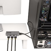 3-PORT DISPLAYPORT MST HUB/.