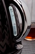 ELDOM NELA kettle  1.7 l capacity  2000 W power  black