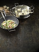 Wok frying pan with lid Zwilling Plus 40992-032-0 32 cm