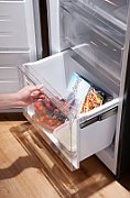 MPM-304-ZF-12 freezer Freestanding Inox
