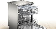 Bosch Serie 4 SMS4HMI07E dishwasher Freestanding 14 place settings D