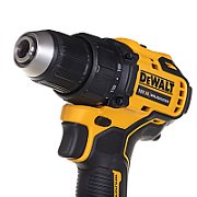 DCD709 + DCF809  2 x AKU5.0 AH  TSATK  XR 18V