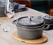 Staub Round Cast Iron Pot - Graphite  1.7 ltr