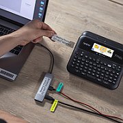 P-TOUCH D610BTVP UNTIL 14MM USB/W. ADAPTER/CASE/CABLE/TAPECATR.