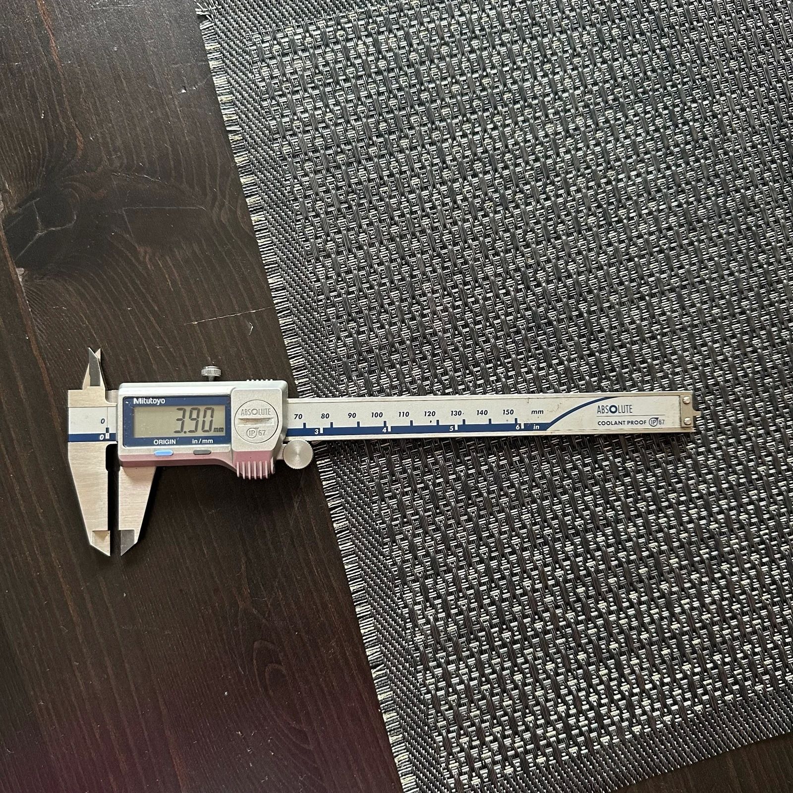150 DIGIT CALIPER.   IP67 1.5V/ABS/SQ CALIPER COOLANTPROOF