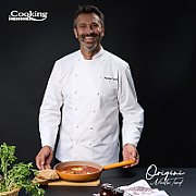 TIGAIE ALUMINIU TURNAT + CAPAC 26x5CM, NICOLAI TAND, COOKING BY HEINNER