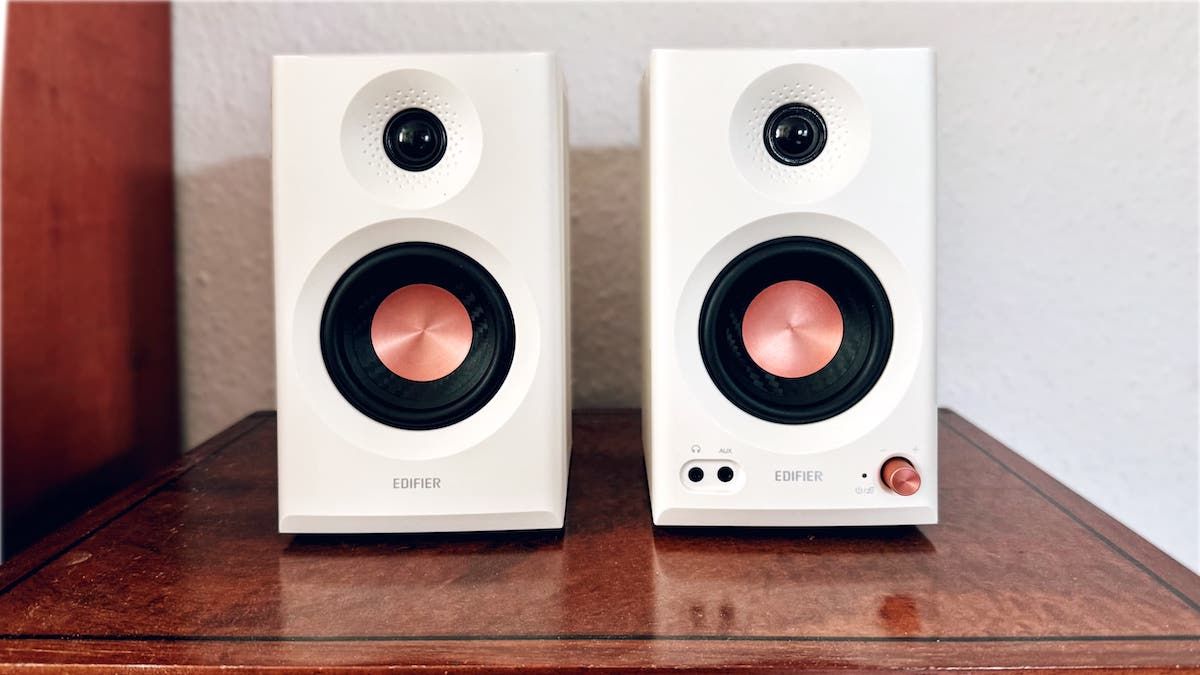 BOXE EDIFIER 2.0, RMS:  36W (2 x 18W), studio monitor, volum, bass, treble, intrare jack 6.35 TRS balanced, RCA, iesire casti, white,  MR3-W   (timbru verde 11.00 lei)