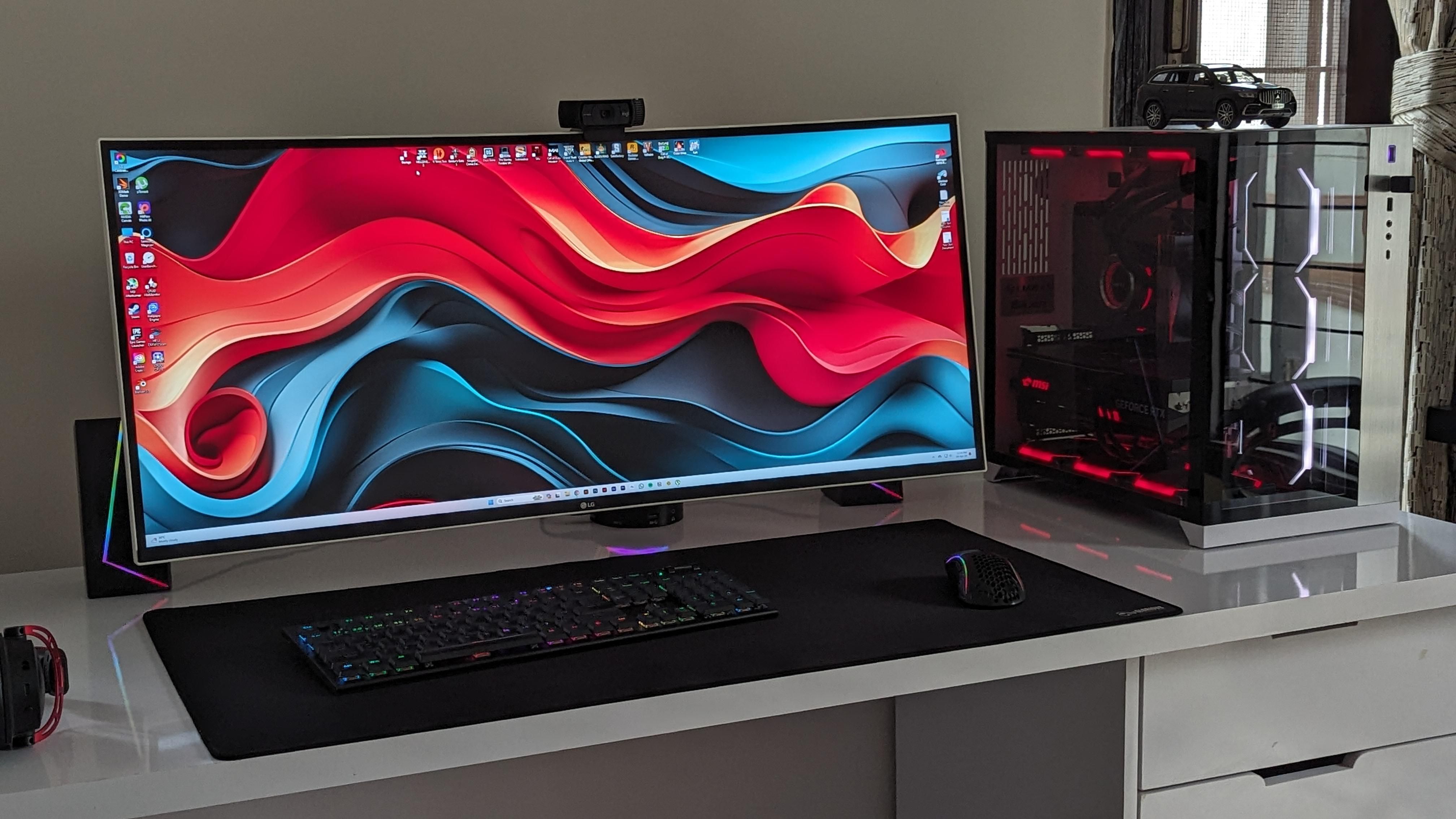 RESIGILAT: LG Monitor UltraWide 38WR85QC-W 38WR85QCW (38WR85QC-W.AEU)