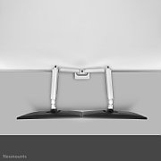 Brat dublu monitor Neomounts DS70S-950WH2 pentru display-uri cu diagonale 17 -35 , sistem de prindere VESA 75x75~100x100, greutate maxima suportata 18 - per ecrankg, full motion, tilt 90°, swivel 90°, rotate 180°, distanta fata de perete 119-656mm gas spring culoare alb. Garantie 5 ani