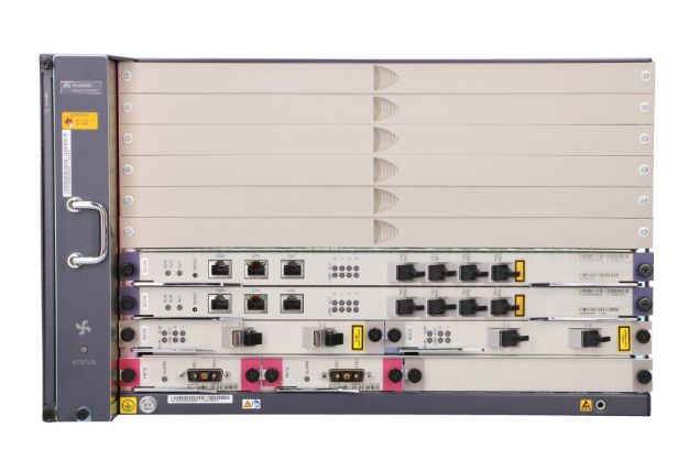 Huawei Huawei MA5683T | OLT | 2x X2CS  2x SCUN  2x PRTE  no PON card