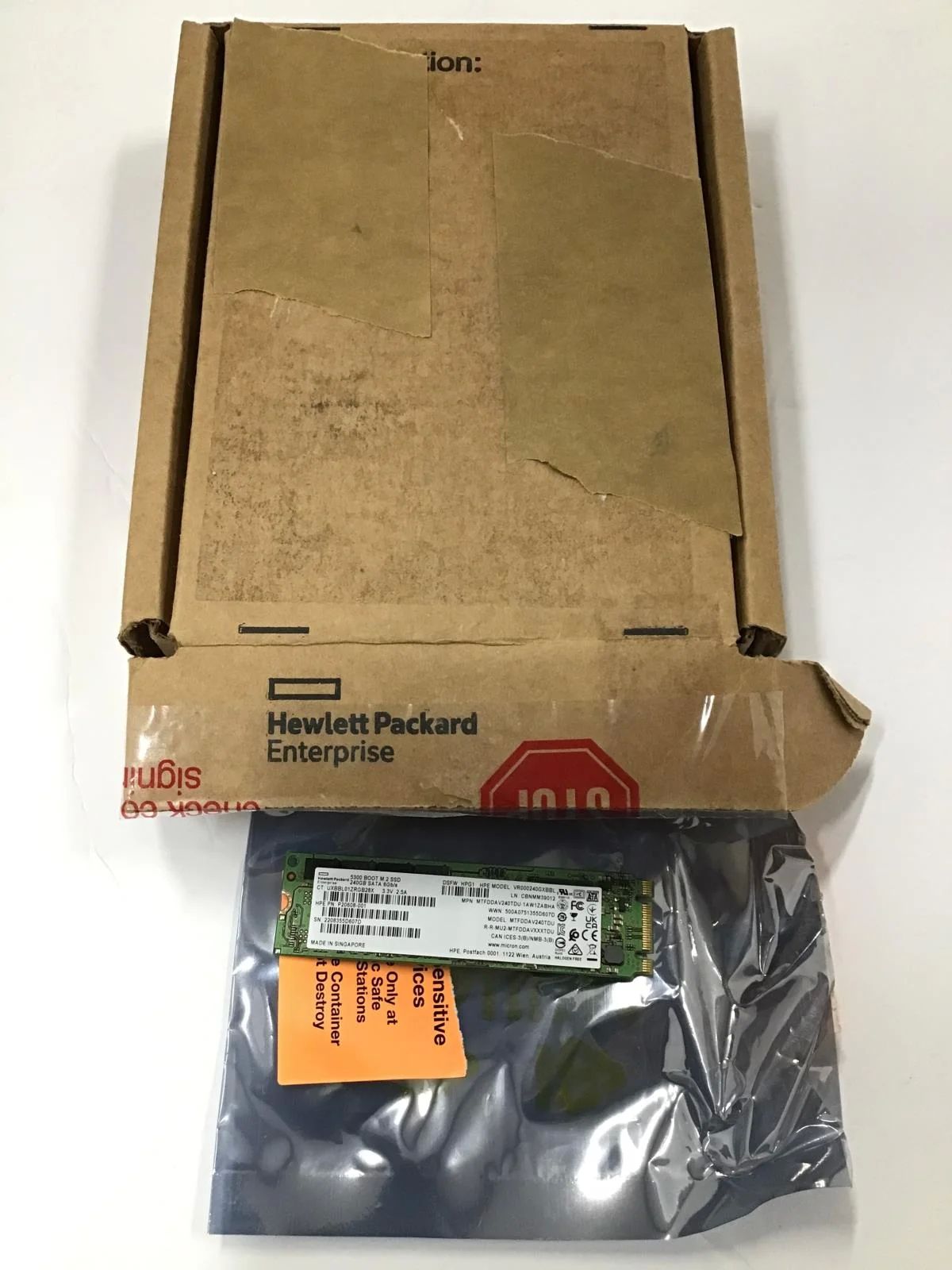 HPE 240GB SATA 6G Read Intensive M.2 Multi Vendor 3 Year Warranty SSD