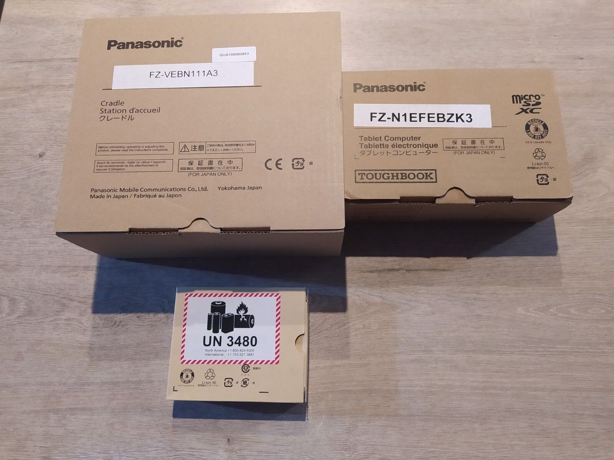 Panasonic charging-/communication station