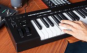 M-AUDIO Keystation 88 MK3 MIDI keyboard 88 keys USB Black  White