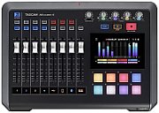 Tascam Mixcast 4 - mixer for podcast recording