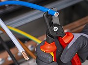 KNIPEX CABLE CUTTER STEPCut XL COMPOSITE 225mm