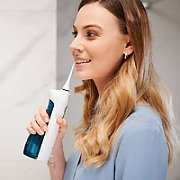 Cordless tooth irrigator HAXE