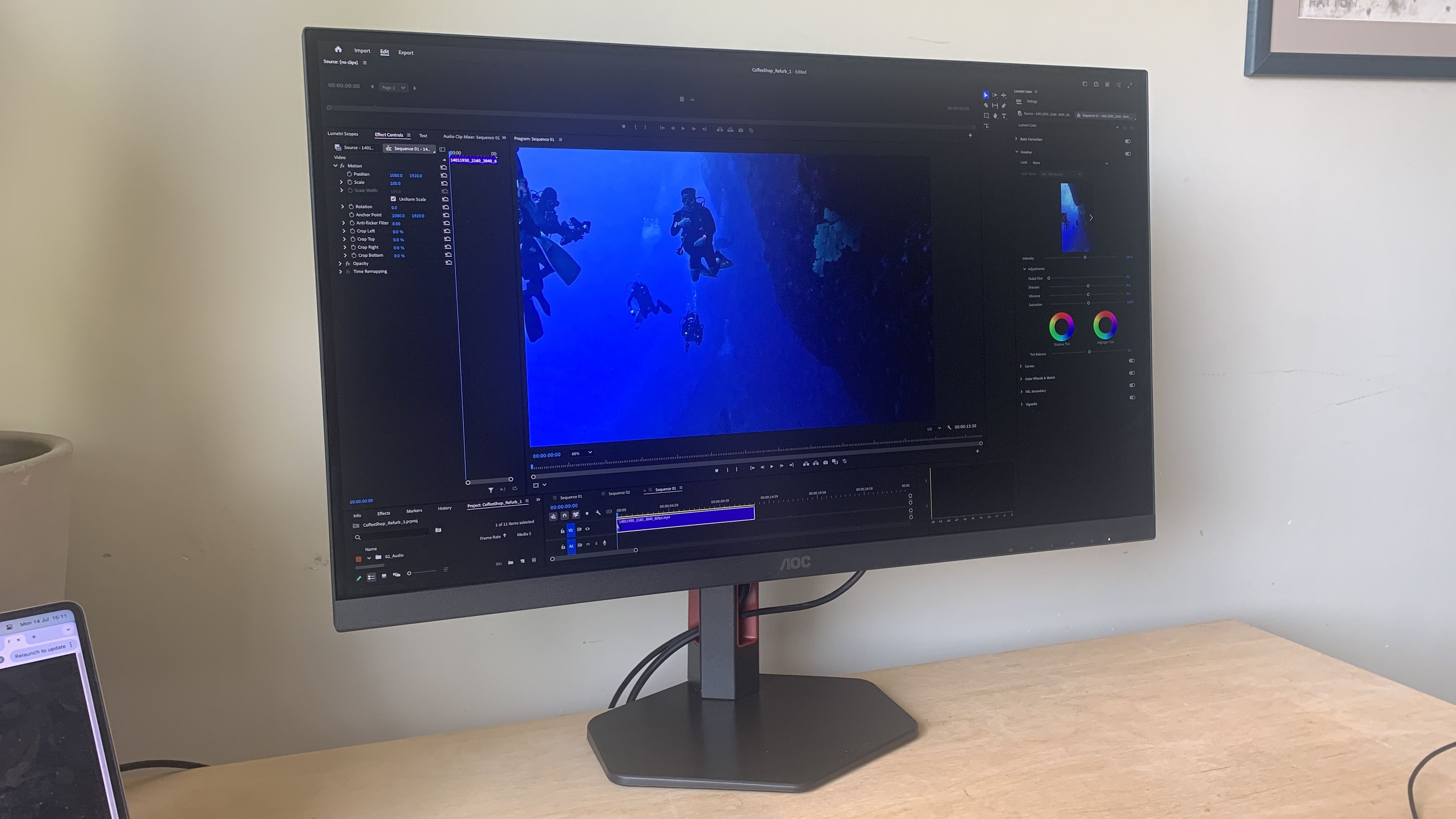 AOC Monitor (Q27G4ZR)