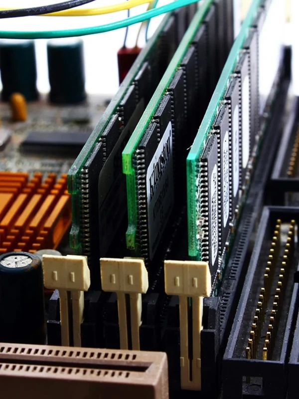 Lenovo ThinkSystem 32GB TruDDR5 5600MHz (2Rx8) ECC UDIMM-A