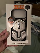 UAG Monarch Pro - etui do iPhone 17 Pro Max kompatybilne z MagSafe (titanium)